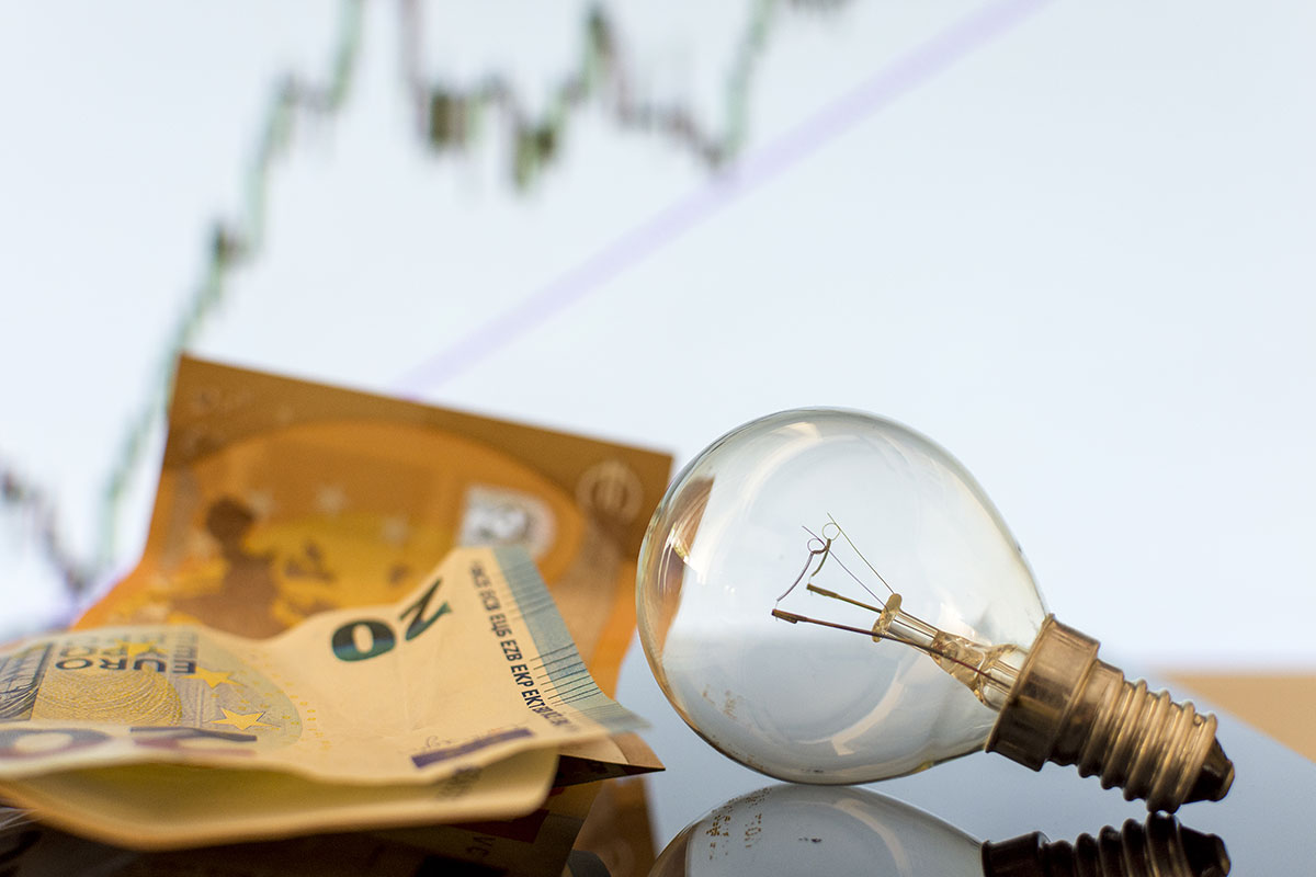 La barre des 100€/MWh franchie : le prix de l'électricité s'envole ce 30 juin 2025