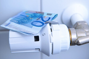 Billet euros sur radiateur gaz