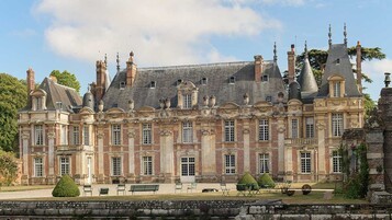 Vous voulez acheter un château ? La facture d'électricité de 7000 € (en un week-end) qui va vous refroidir