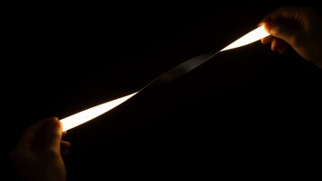 Adieu aux ampoules LED : cette nouvelle technologie "papier" va faire disparaître vos vieilles lampes