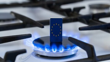 gazinière avec domino portant le drapeau de l'union européenne