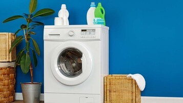 341 kg de CO2 dans l'atmosphère : comment votre lave-linge a déjà pollué avant même sa première lessive