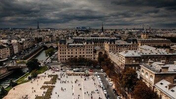Panne géante à Paris et à Issy-les-Moulineaux : liste des rues toujours sans électricité (Suivi en direct)