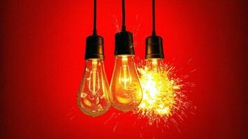 Le chiffre qui alarme : une hausse de 10% sur l'électricité = 1,5% d'emplois en moins