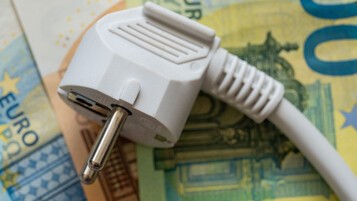 Prix de l'électricité : pourquoi la stabilité promise pour 2026 risque d'être une illusion, selon cet expert