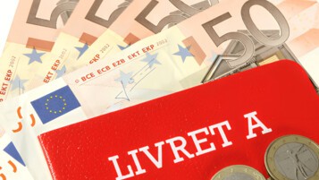 Taux en chute, retraits records en 15 ans… Serait-ce la fin du Livret A ?