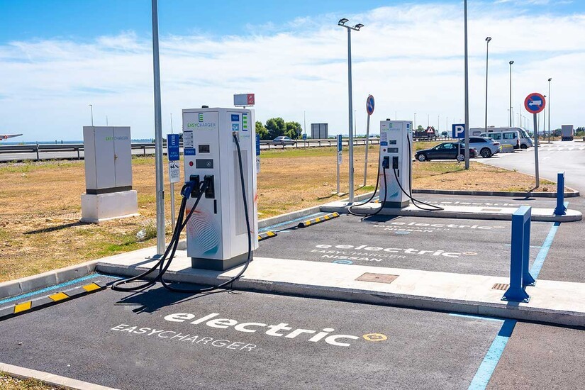 « Seulement 20 recharges par mois » : le chiffre accablant sur les bornes électriques qui interroge