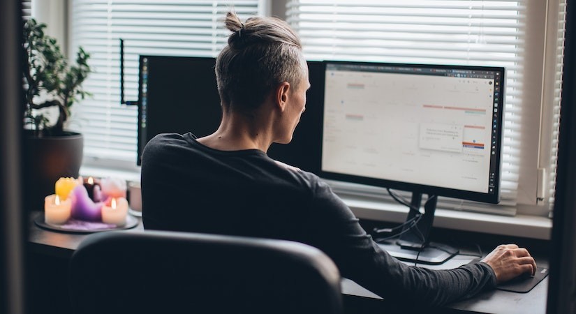 5 objets connectés indispensables pour bien travailler à la maison