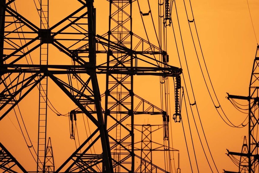 Black-out : comment la France renforce ses "réserves de secours" d'électricité pour éviter la panne