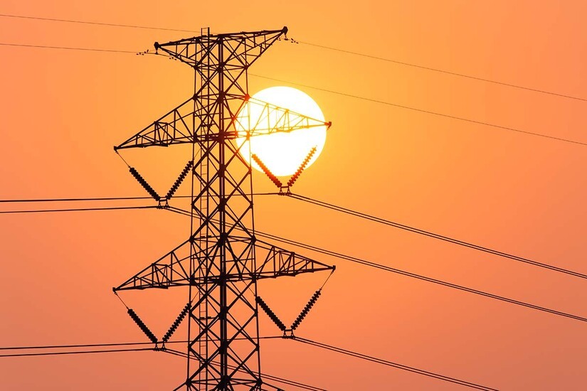Quand le trop-plein d'énergie verte menace la France d'un blackout : l'alerte du patron de RTE