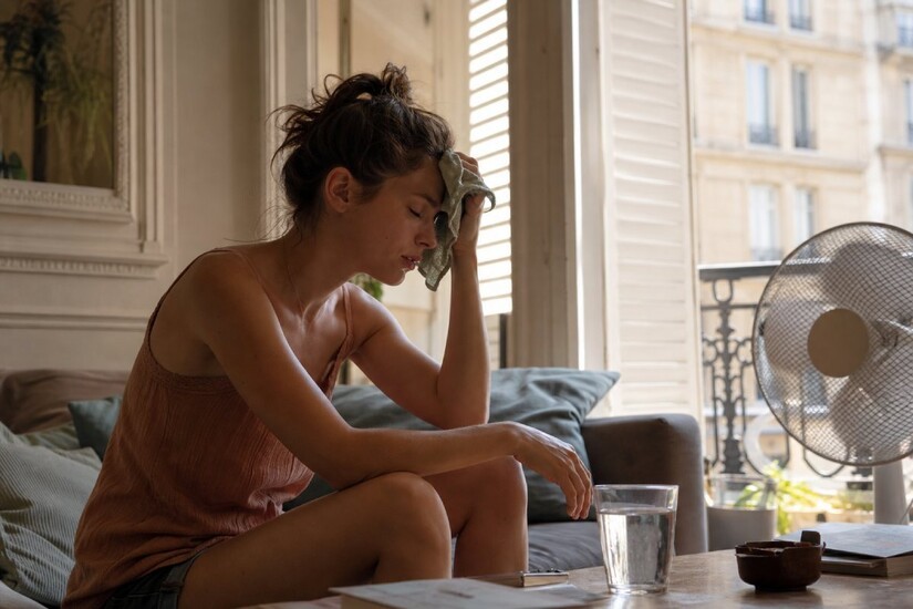 Canicule : 4 gestes anti-chaleur qui ne servent à rien (et celui qui vous coûte 130 € par mois)