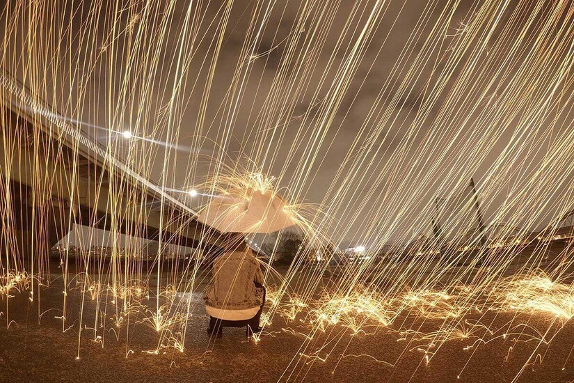 Oubliez la grisaille : la Chine a trouvé comment produire de l'électricité avec les gouttes de pluie