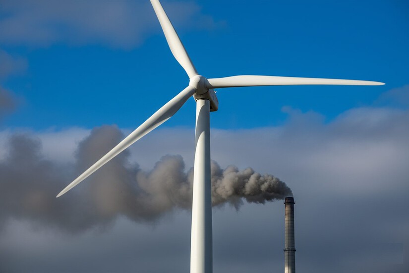 Électricité : le jour où l'éolien et le solaire ont officiellement doublé le gaz et le charbon