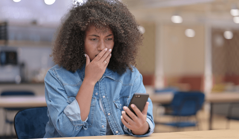 shocked-woman-smartphone