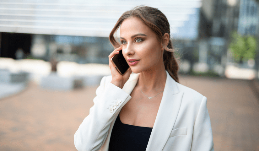 woman-on-the-phone