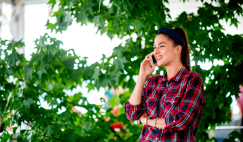 woman-on-the-phone